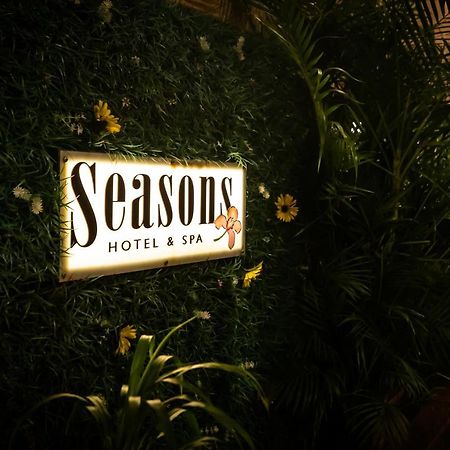 Seasons Hotel & Spa Madgaon Exteriör bild