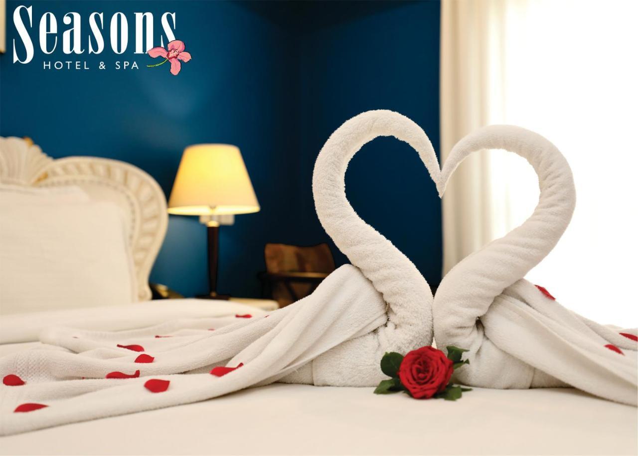 Seasons Hotel & Spa Madgaon Exteriör bild